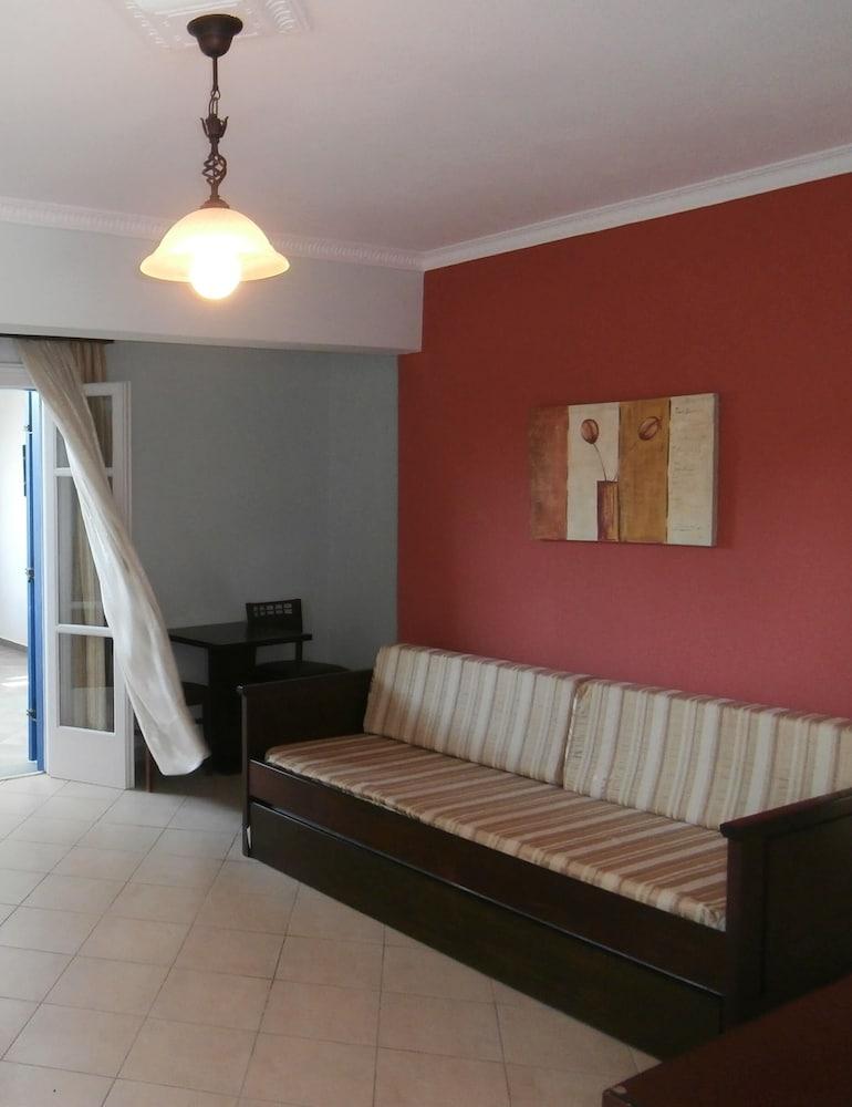 Katerina Hotel آغيوس بروكوبيوس المظهر الخارجي الصورة